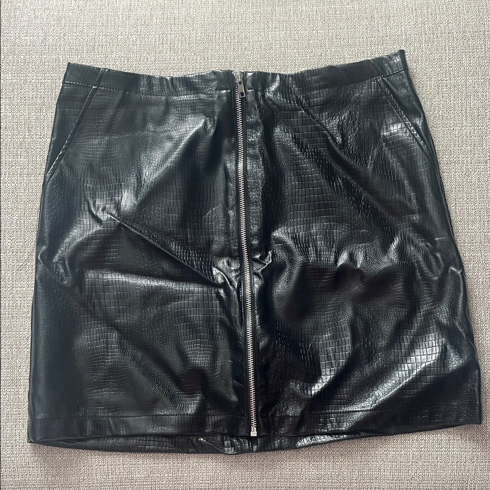 Shinestar Faux Leather Black Mini Skirt